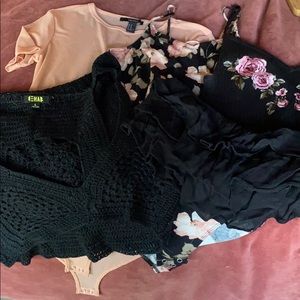 2 body suits 3 crop tops